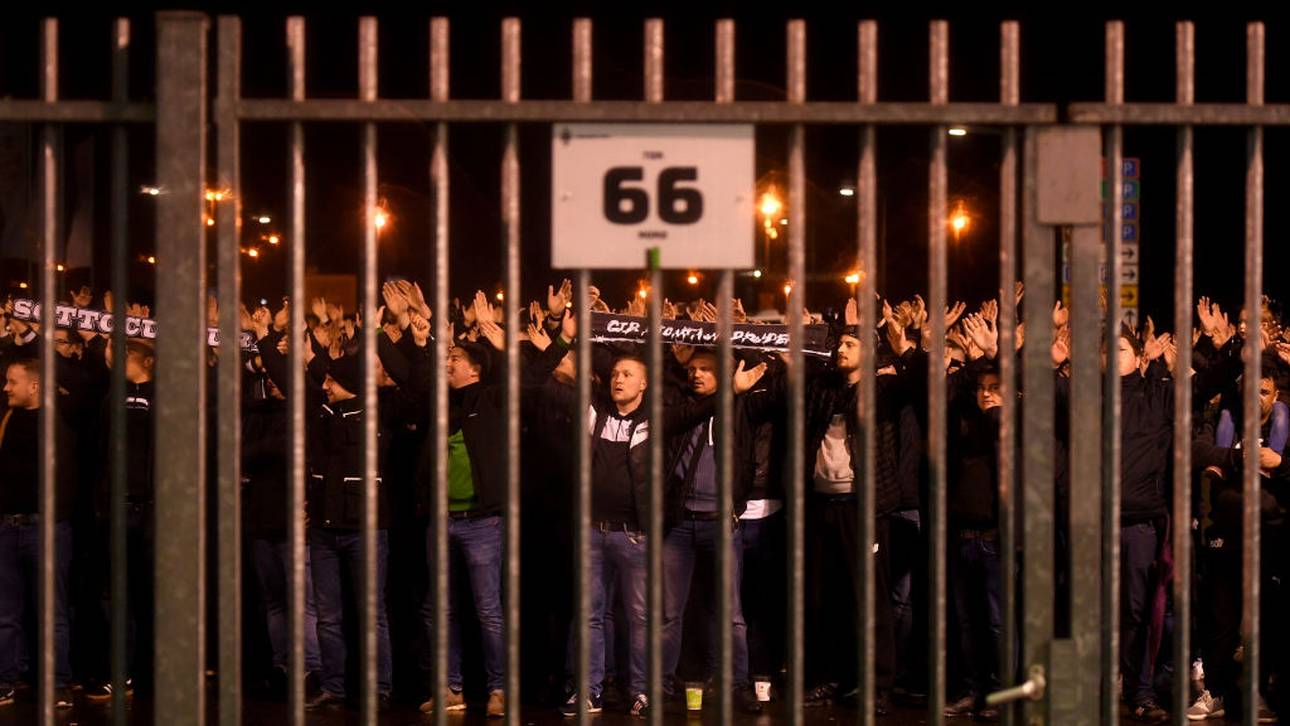 Sachsen droht mit Spielabbruch