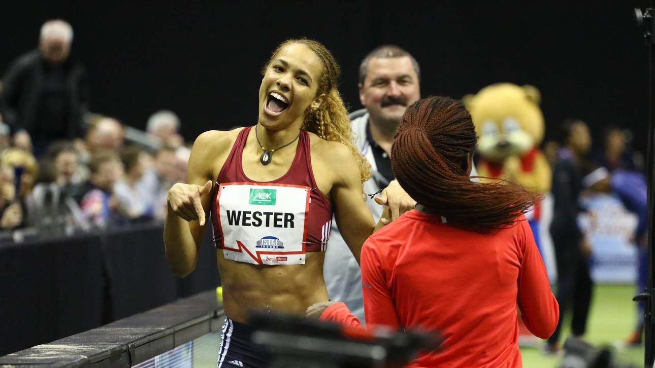 Model springt in die Weltspitze