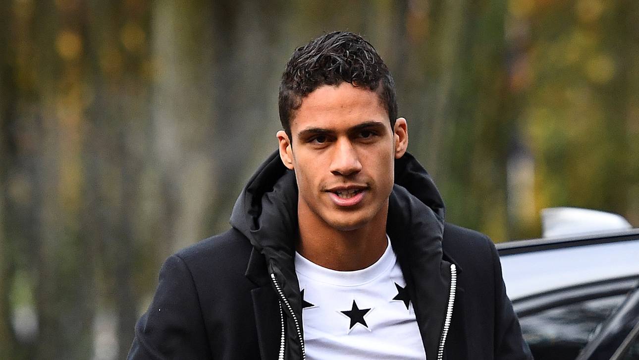 Einbrecher rauben Real-Star aus