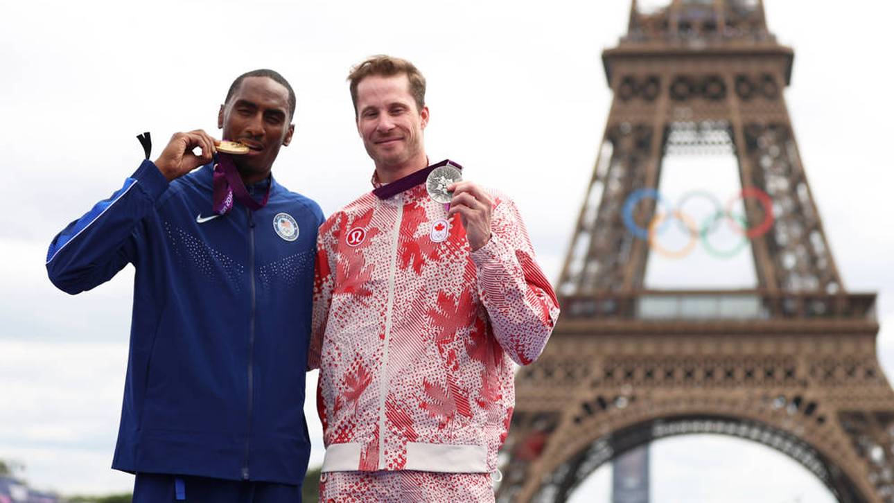 Auch Erik Kynard (l.) dufte sich nachträglich über Gold freuen