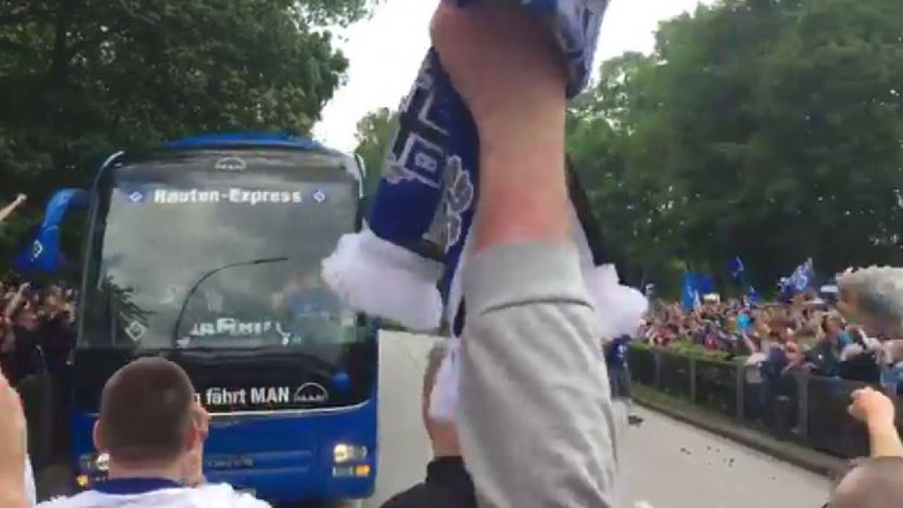 Abstiegs-Countdown: HSV begeistert empfangen