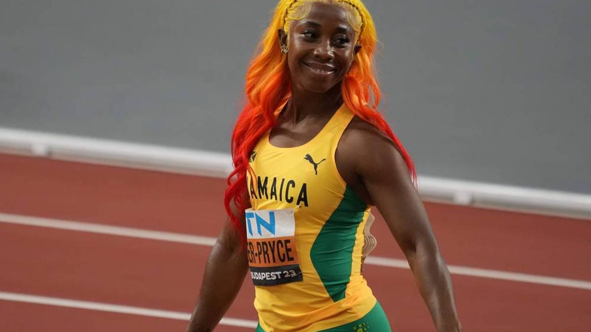 3. Shelly-Ann Fraser-Pryce
Die Sprinterin aus Jamaika gewann von 2007 bis 2023 zehnmal Gold, fünfmal Silber und einmal Bronze.