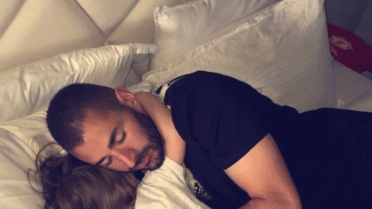 Foto mit Tochter bringt Benzema in Not