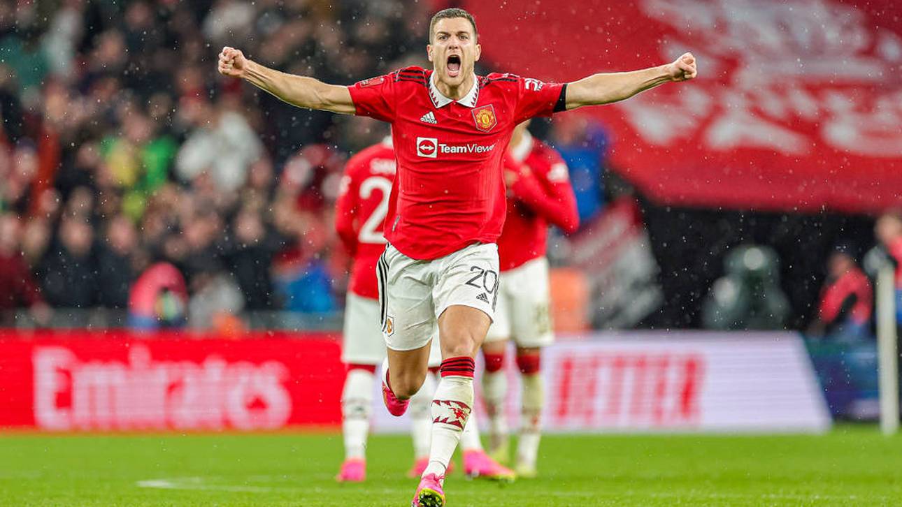 ManUnited siegt dramatisch vom Punkt