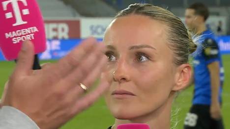 Schiedsrichterin Fabienne Michel bewertet nach dem 3.Liga-Auftakt zwischen Fortuna Düsseldorf und Waldhof Mannheim eine ihrer Entscheidungen sehr kritisch. Dafür gibt es ein großes Lob von Magenta-Experten Fabian Klos.