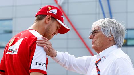 Formel 1: Bernie Ecclestone (r., mit Sebastian Vettel) kritisiert das eigene Produkt heftig