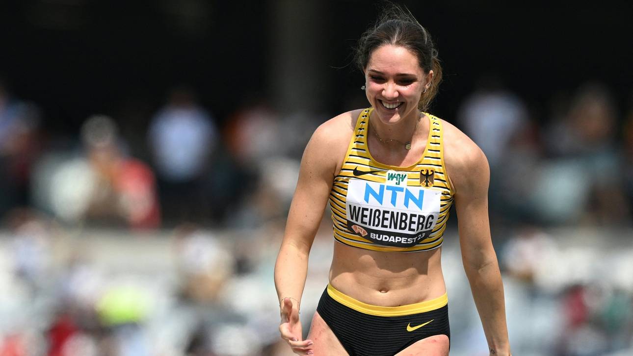 Siebenkämpferin greift nach Medaille