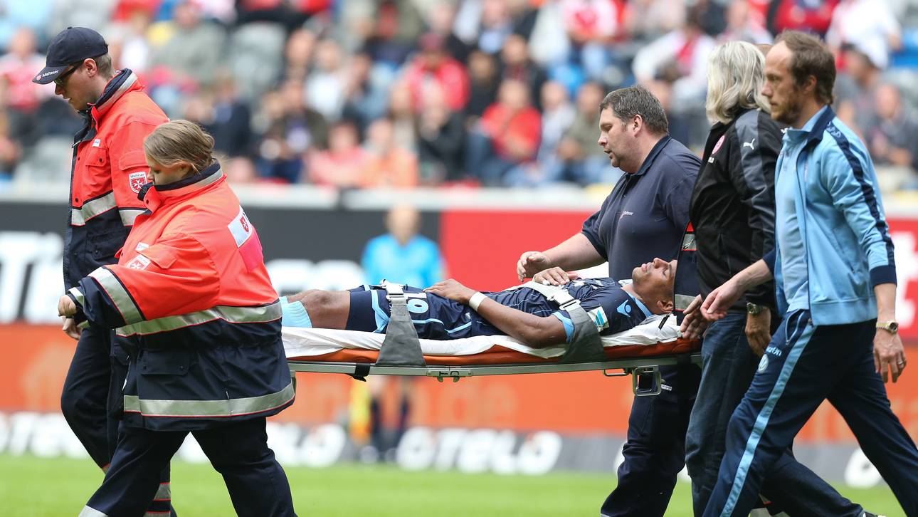 Okotie sorgt für Schrecksekunde