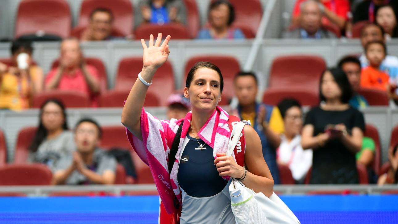 Fan-Ärger in China: Petkovic sagt sorry