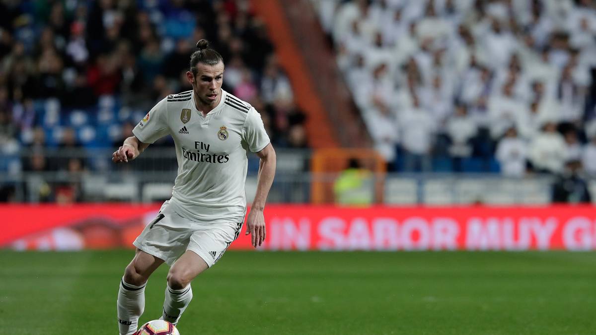Realistischer wäre eine Rückkehr von GARETH BALE auf die Insel. Der Flügelstürmer darf Real Madrid offenbar für den richtigen Preis verlassen. Und am Waliser waren die Red Devils schon zu Tottenham-Zeiten dran. Bale und Manchester United - das könnte passen