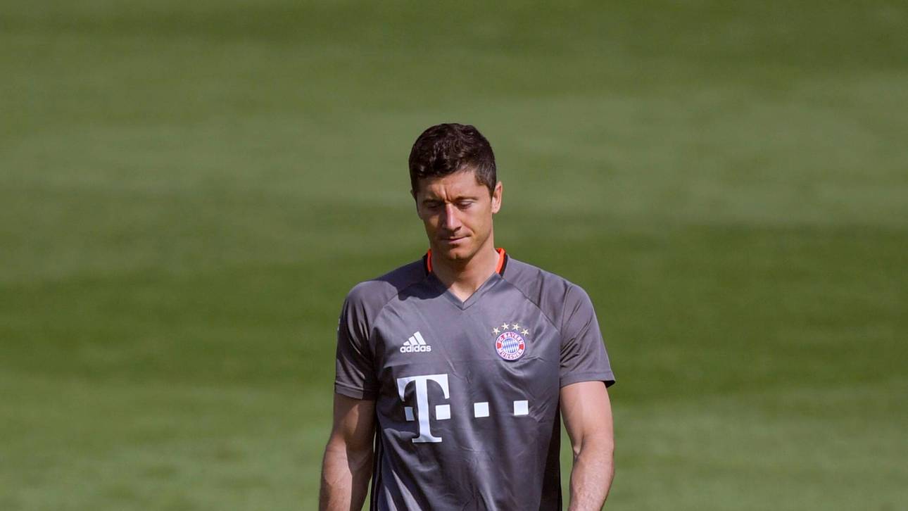 Lewandowski bricht Training ab
