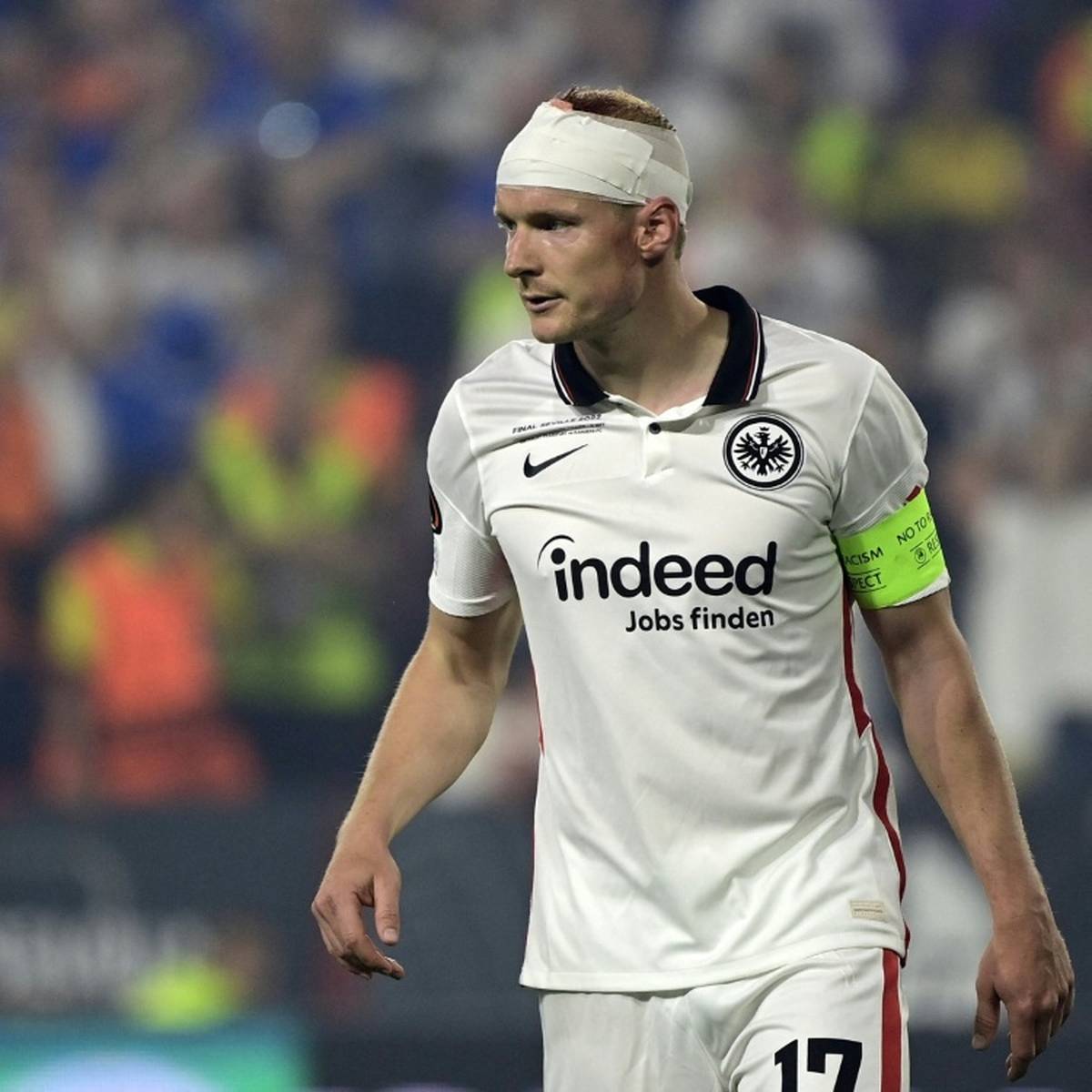 Kapitän Sebastian Rode vom Europa-League-Sieger Eintracht Frankfurt fordert mit Blick auf die kommende Saison weitere personelle Verstärkungen.