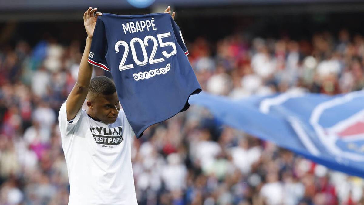 Kylian Mbappé bleibt PSG bis 2025 treu.
