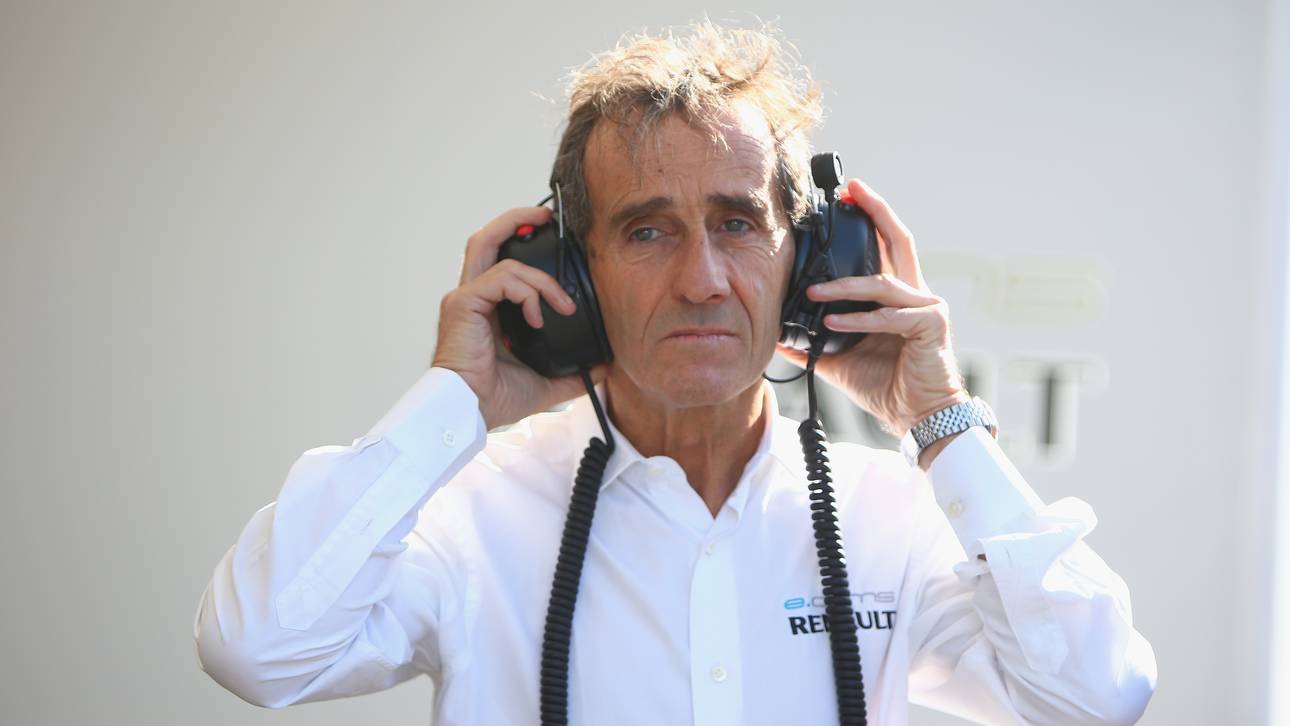 2015 FIA Formula E Visa London ePrix Championship - Day One