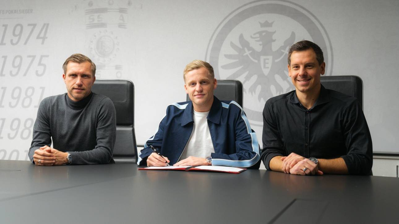 Eintracht holt van de Beek aus Manchester
