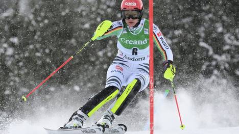 Lena Dürr beim Slalom in Andorra
