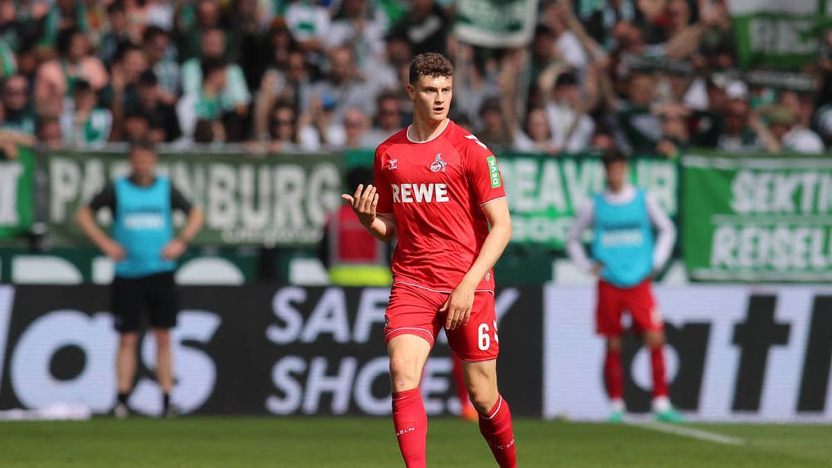Eric Martel (Mittelfeld, 16) ist 21 Jahre alt und spielt beim 1. FC Köln. Bis jetzt absolvierte er acht U21-Länderspiele