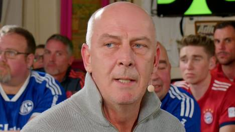 Ein Fehler von Manuel Neuer führt zum zwischenzeitlichen 1:0 für Arsenal gegen Bayern. Daraufhin wird im Fantalk über die mögliche WM-Teilnahme des Deutschen diskutiert. 