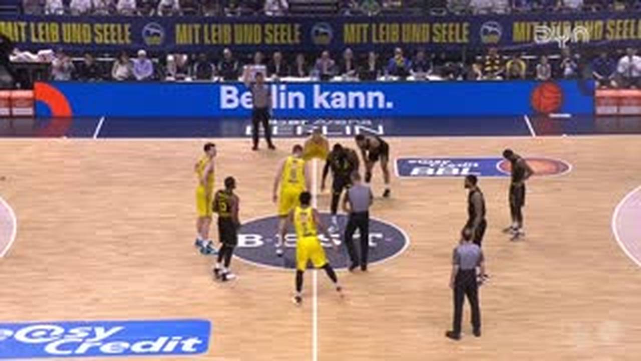 ALBA Berlin - MHP RIESEN Ludwigsburg | BBL-Highlights im Video