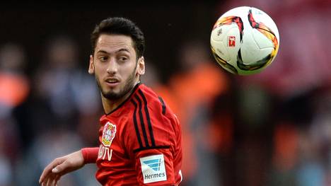 Hakan Calhanoglu