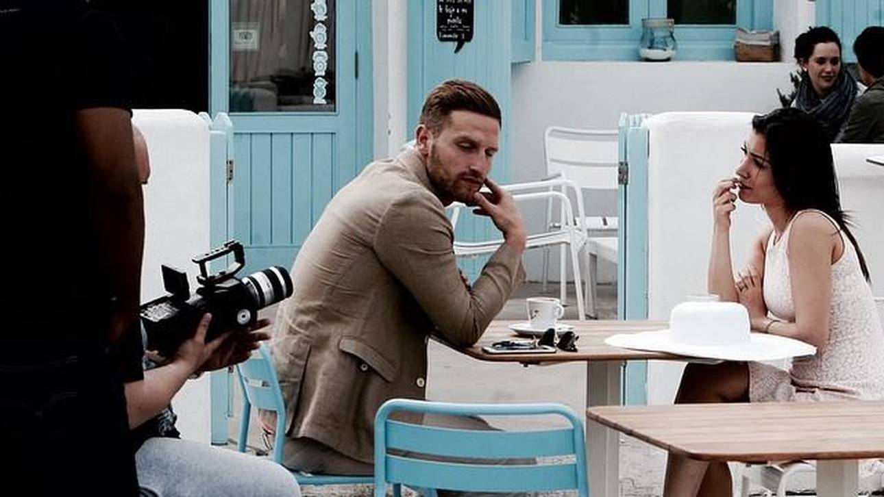 Mustafi gibt Schauspieldebüt