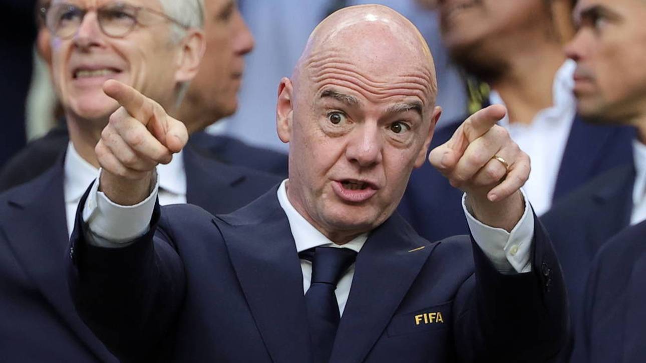 Infantino deutet WM-Hammer an