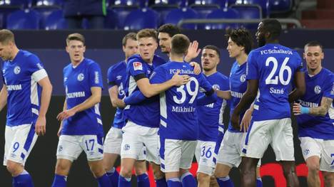 Schalke feiert 2:0-Erfolg gegen Paderborn
