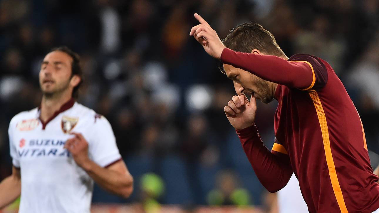 Presse feiert Totti nach Doppelpack