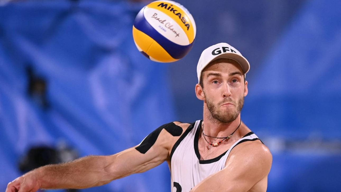 Beachvolleyballer mit durchwachsen Start