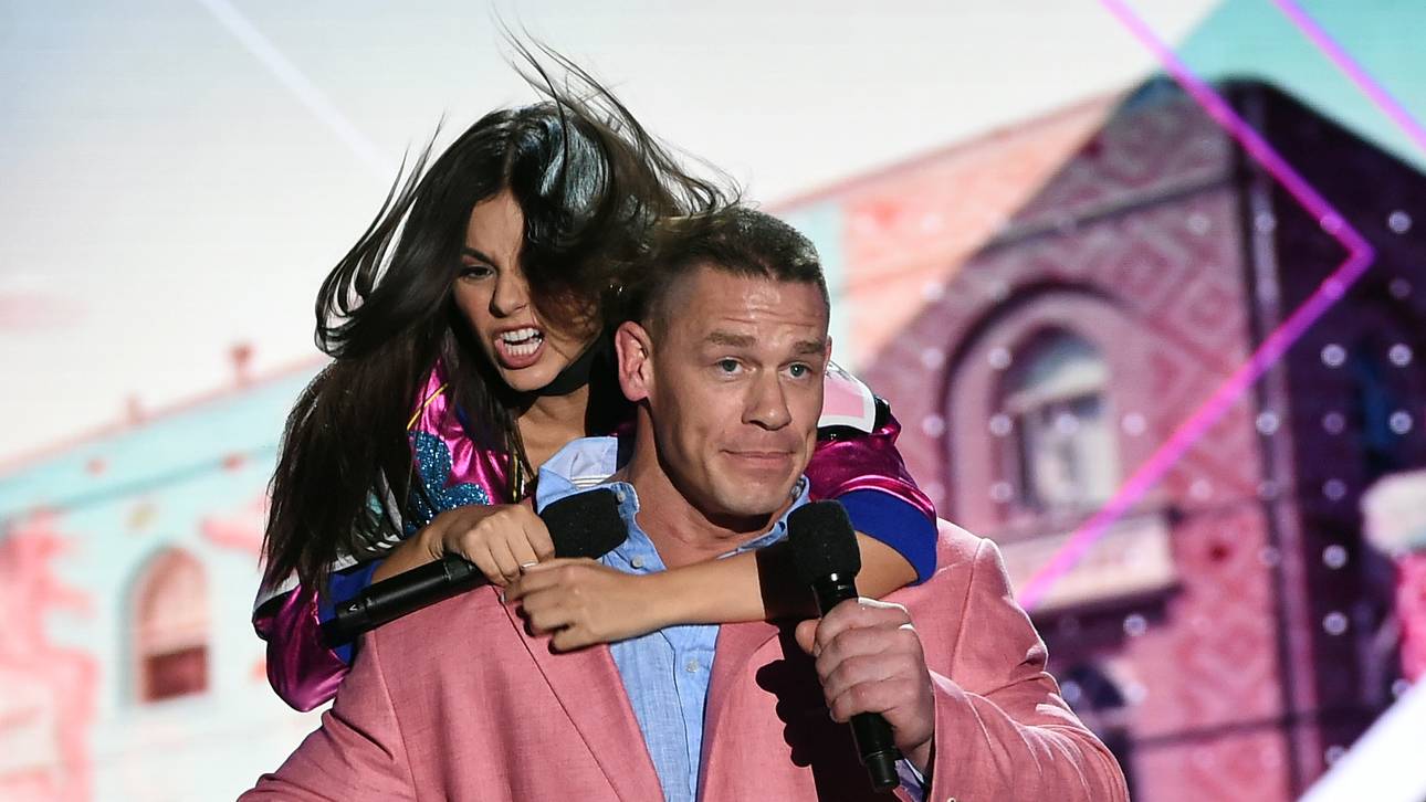 McGregor verspottet WWE-Star Cena