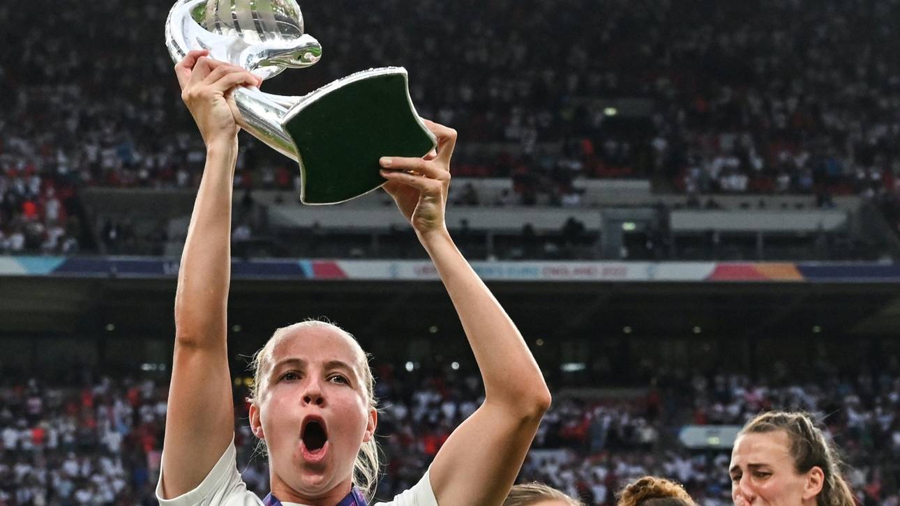 Mead zurück in Englands Nationalteam