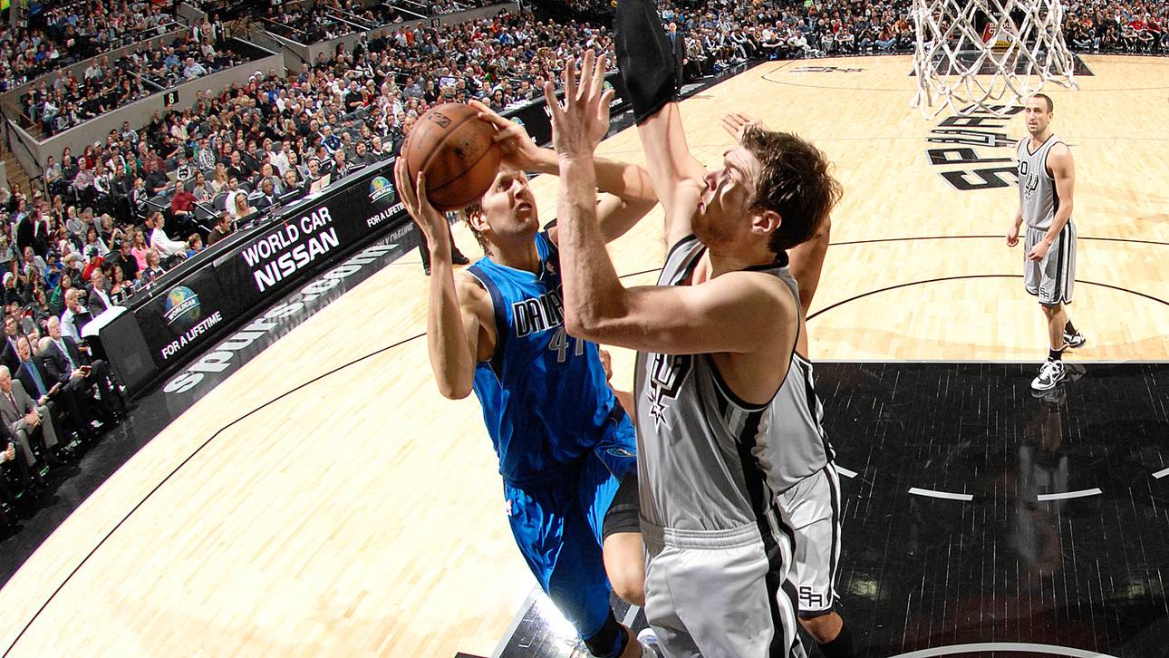 Herbe Klatsche für die Mavericks