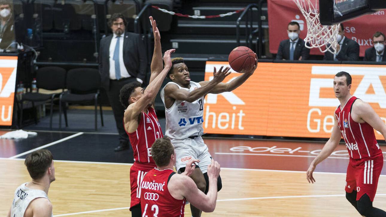 Bayern verlieren nach OT-Drama