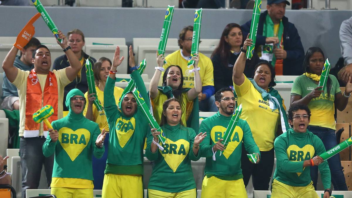 Die brasilianischen Fans honorieren den Einsatz. An Unterstützung mangelt es nicht