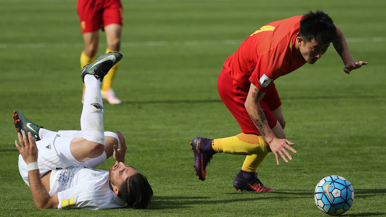 Ehefrau fordert Spieler-Rauswurf