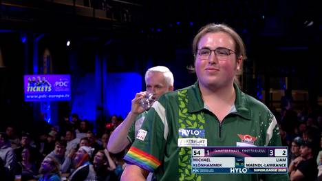 Eigentlich wollte Liam Maendl-Lawrance seine Ausgangsposition verbessern. Doch ein Fehler schickt den 21-Jährigen ins Madhouse, worüber er selbst nur schmunzeln kann.