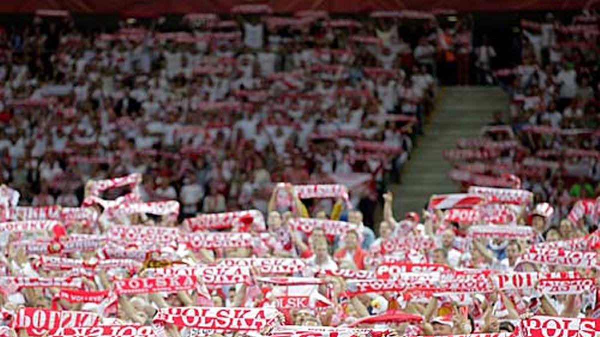 Die polnischen Fans sind der siebte Mann. Einfach nur beeindruckend, was für eine Kulisse sich bei der WM bietet