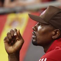 Mit NBA-Legende Serge Ibaka gelingt den Basketballern des FC Bayern ein Sensationstransfer. Beim Vergleich mit Harry Kane wiegelt Boss Pesic aber nur ab.