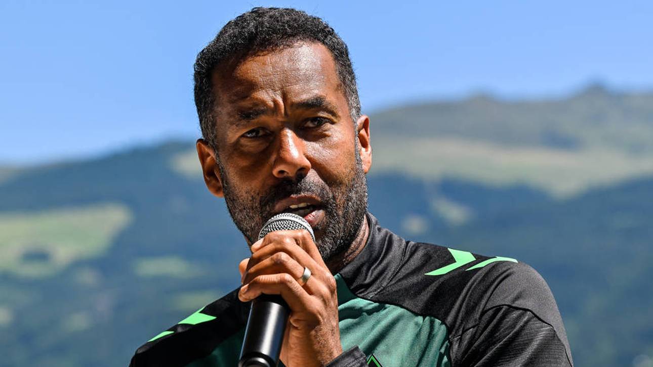 Daniel Thioune ist Trainer bei Werder Bremen