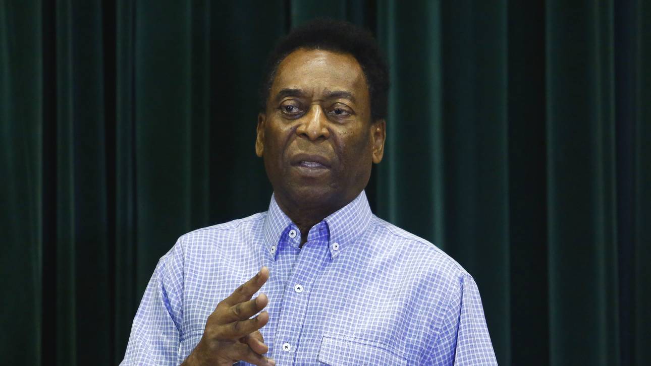 Pele wieder im Krankenhaus