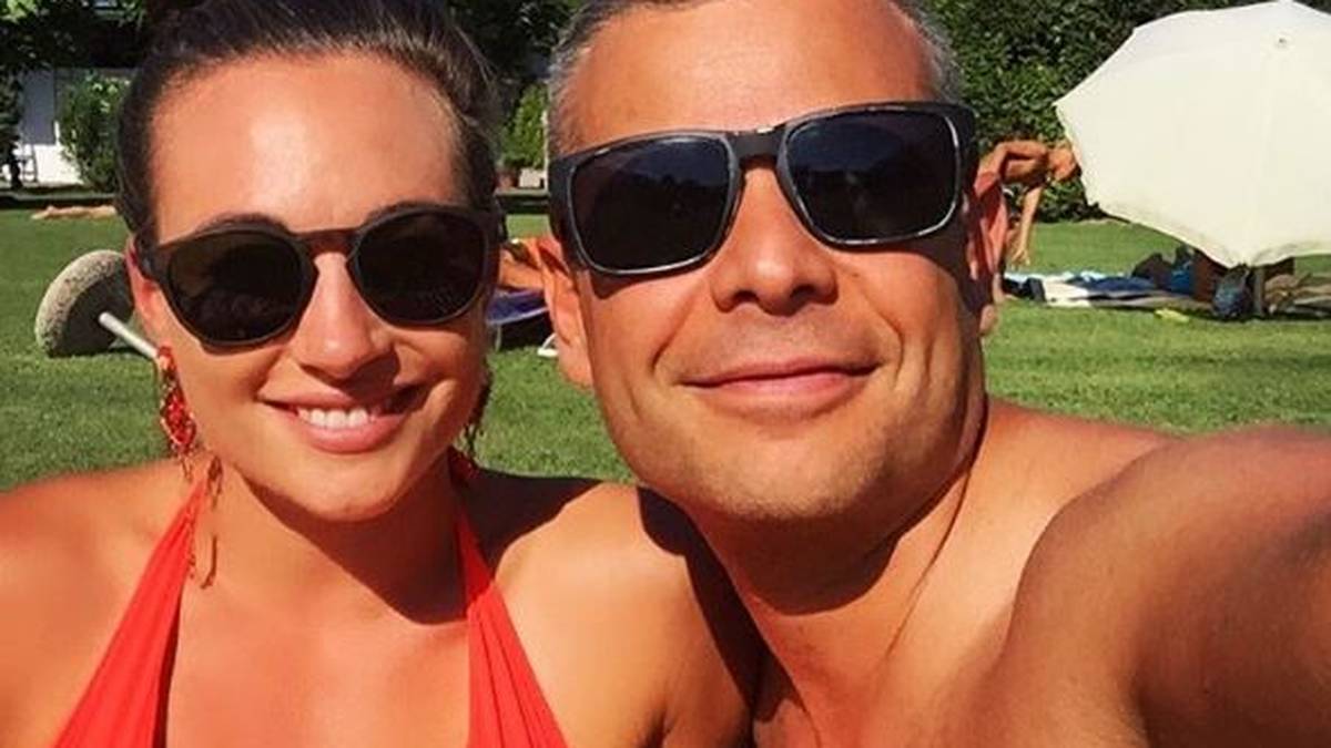 Schlechte Nachrichten für alle Männer: Wierer ist seit Mai 2015 mit Stefano Corradini verheiratet. Im Sommer blieb Zeit für den ein oder anderen Besuch im Freibad