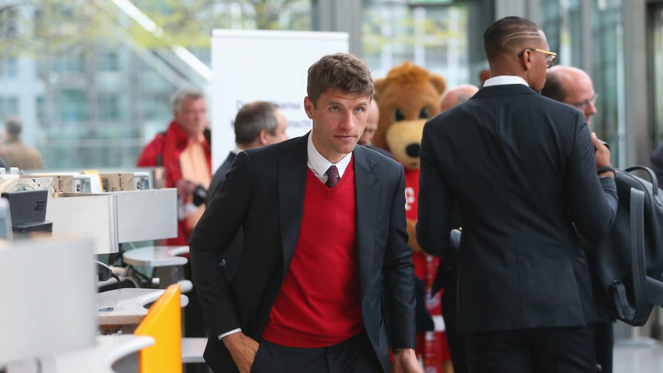 Bayerns Abreise bei Facebook Live