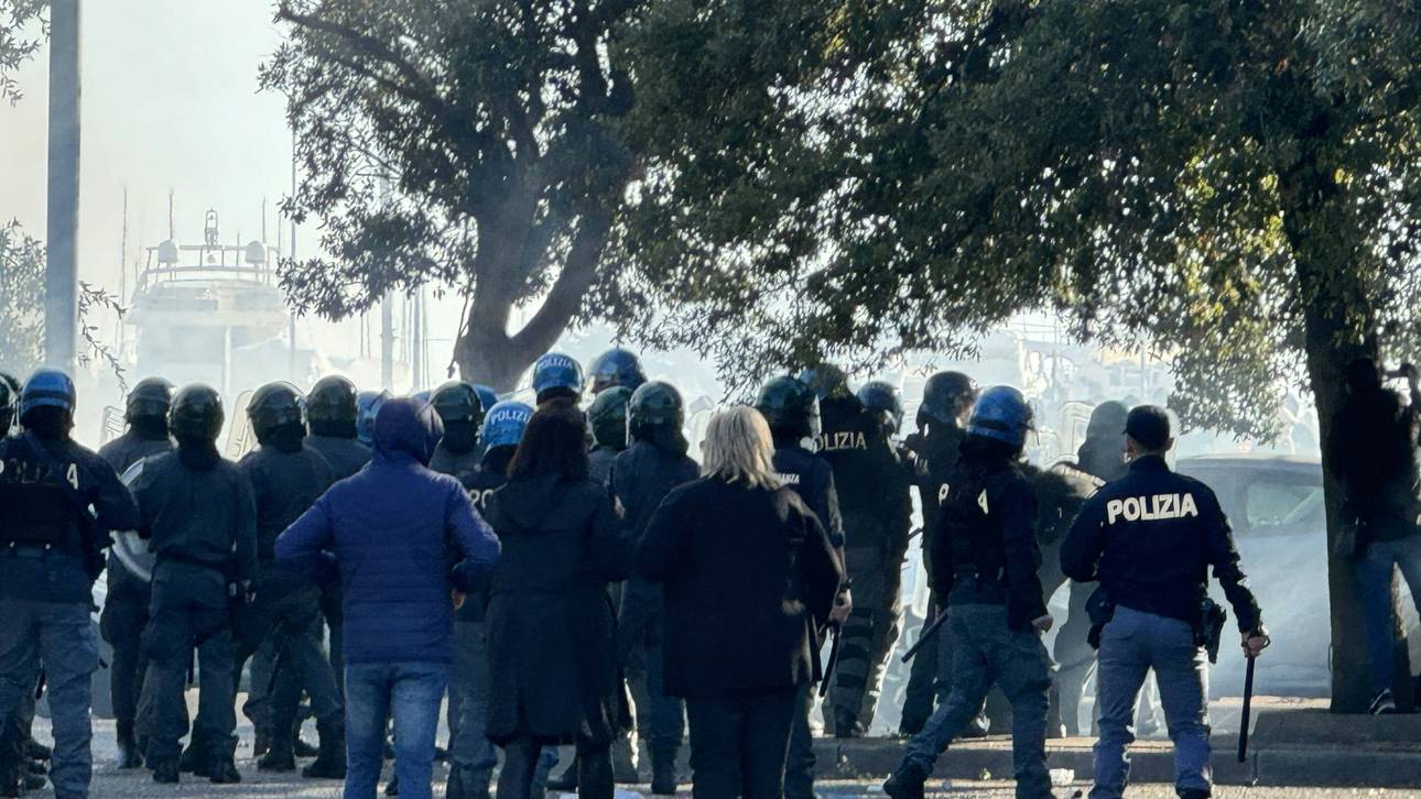 10 Polizisten bei Italienspiel verletzt