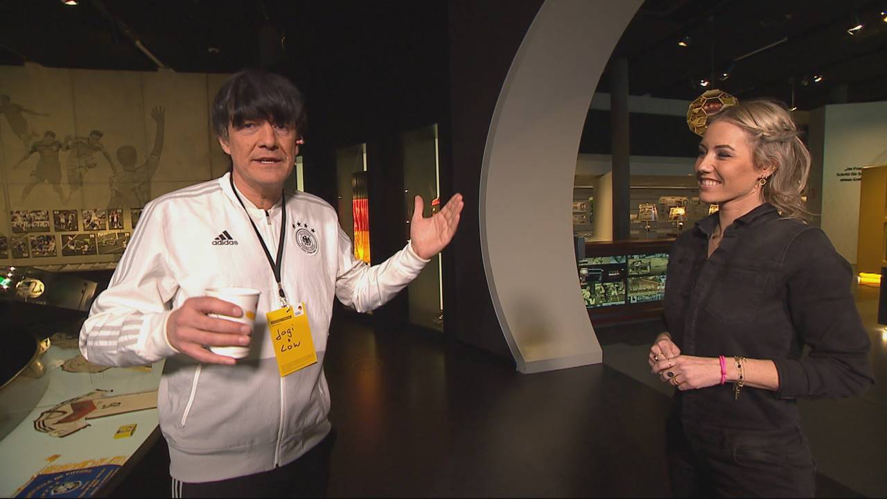 Fantalk: Matze Knop als Joachim Löw: Warum der Bundestrainer zurück trat