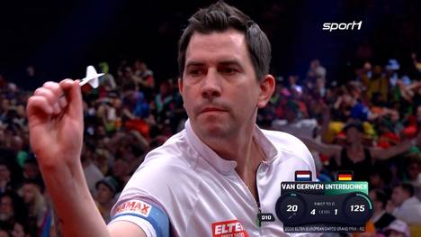 Michael Unterbuchner visiert das Finish bei 125 an, verwirfst sich und deshalb heißt es am Ende Bust statt Checkout. 