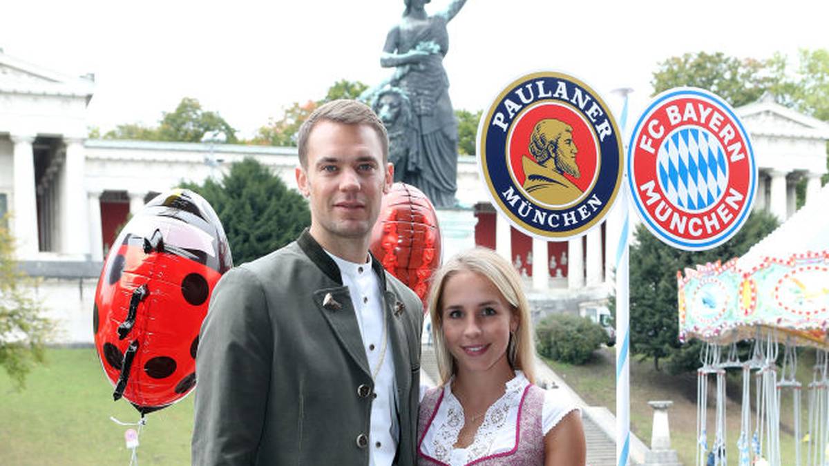 Leichter Größenunterschied besteht bei Manuel Neuer und seiner Nina