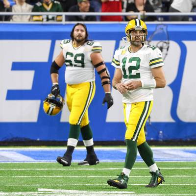 Quarterback Aaron Rodgers von den Green Bay Packers hat nach langem Rätseln erstmals öffentlich und ehrlich über seine Daumenverletzung gesprochen. Die Verletzung habe den NFL-Star aber im Spiel nicht beeinträchtigt.