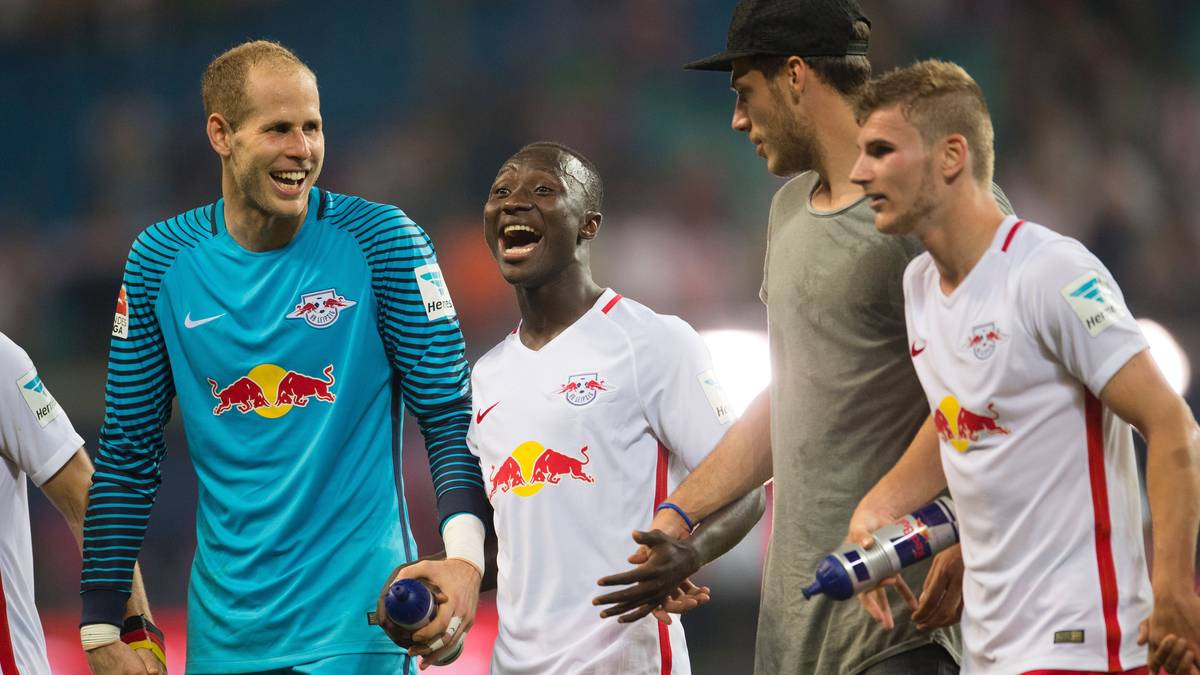 Auch Keita wechselte im Sommer von Red Bull Salzburg nach Leipzig. Mit den Österreichern gewann er 2015 und 2016 die Meisterschaft und 2015 den Pokal. Zudem wurde er zum Spieler der Saison 2015/16 gewählt. 2015 war er Guineas Fußballer des Jahres