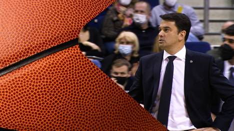 Es hat ein bisschen gedauert bis Alba Berlin in dieser Saison aufhorchen lässt. Aber die letzten beiden Euroleaguespiele zeigt sich der deutsche Meister in Galafarm. Ein Aufschwung, der viele Gründe hat.