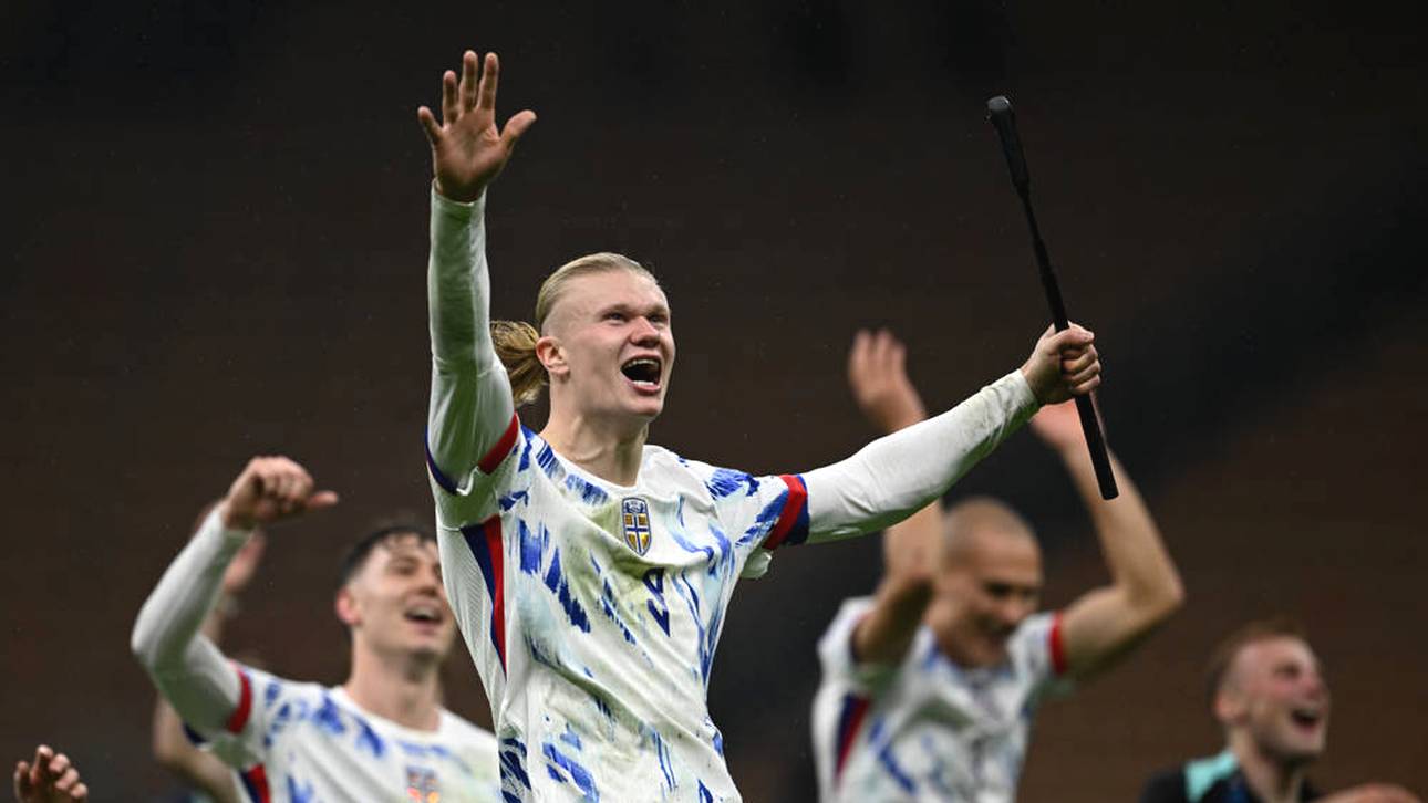 Erling Haaland feiert die WM-Qualifikation